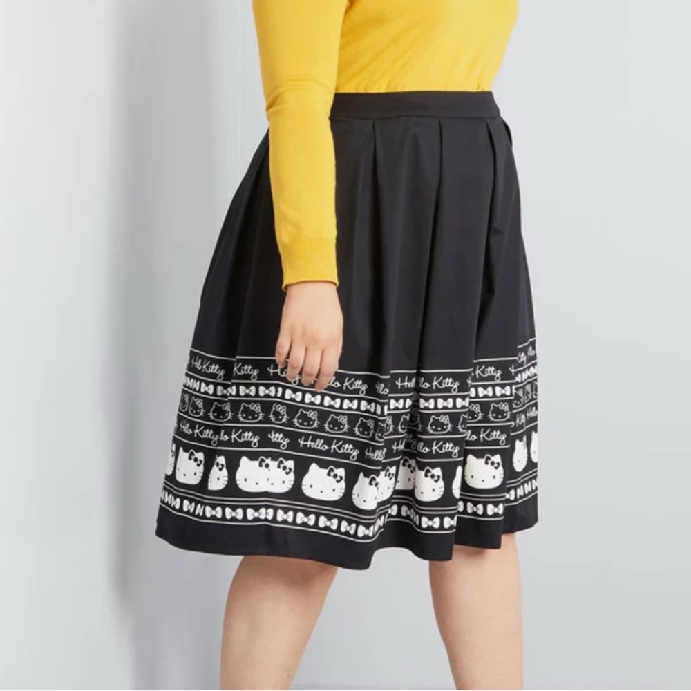 Modcloth Black A-Line Knee-length Pleated Skirt for Casual Work